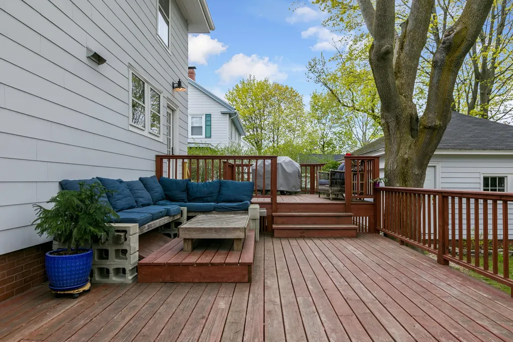 34 Chamberlain Avenue Portland ME 04101