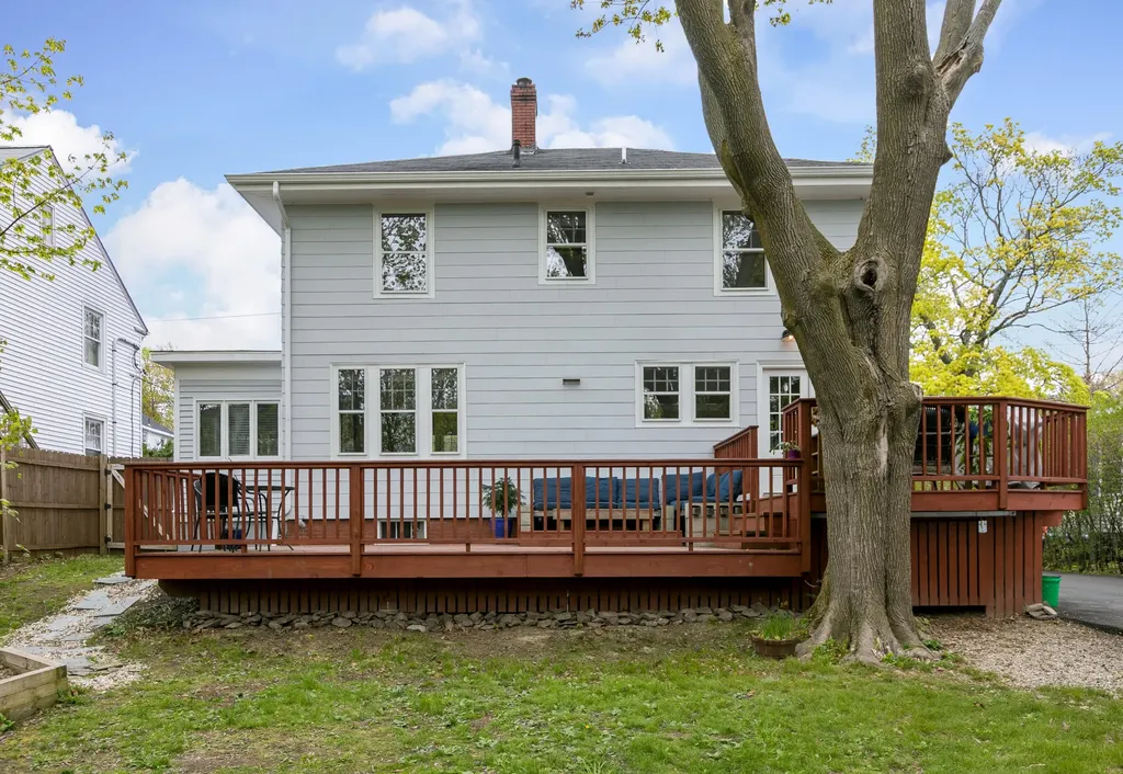 34 Chamberlain Avenue Portland ME 04101