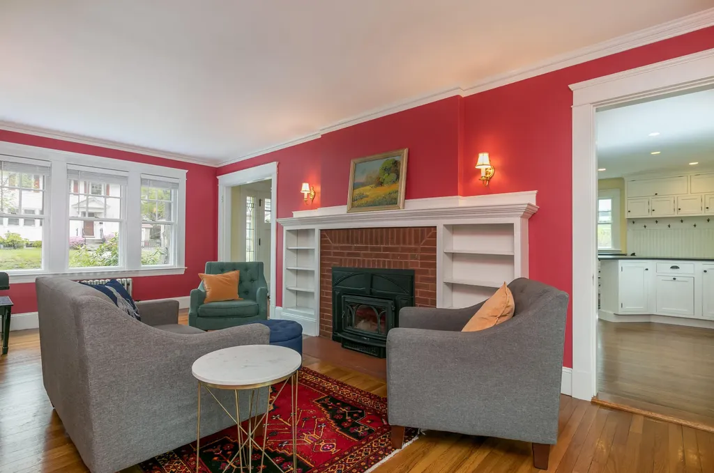 34 Chamberlain Avenue Portland ME 04101