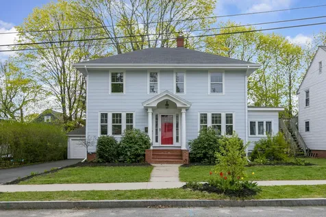 34 Chamberlain Avenue Portland ME 04101