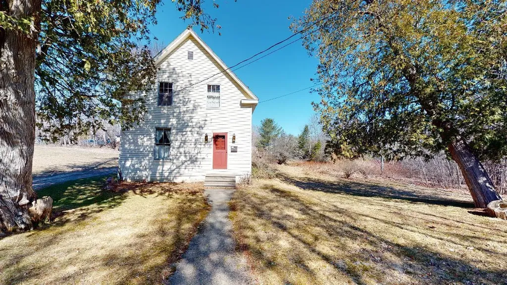39 Franklin Street Calais ME 04619