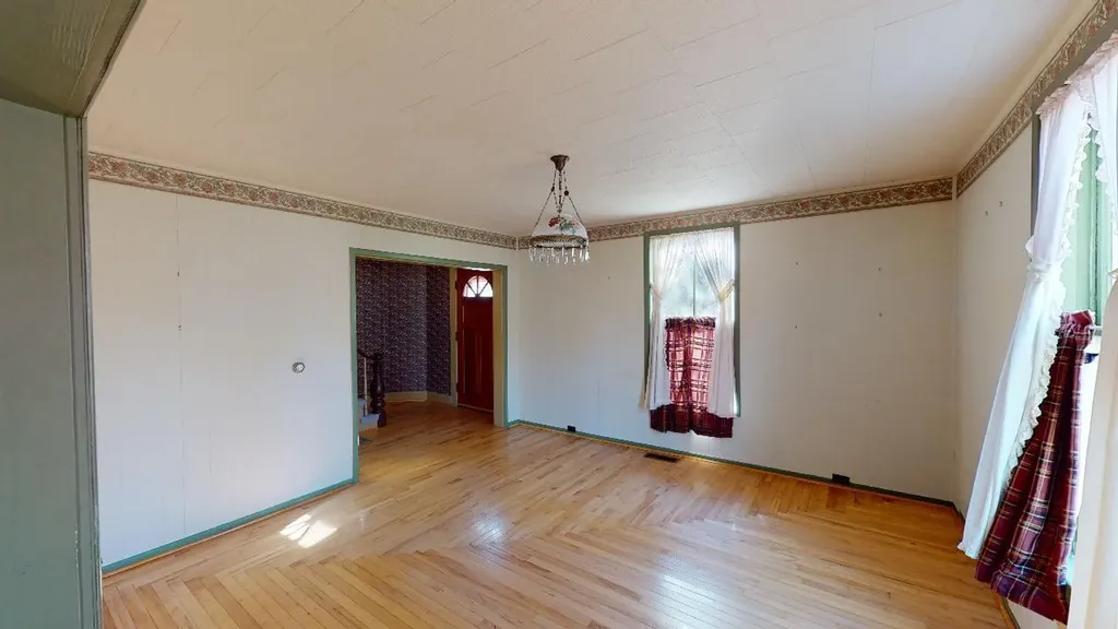 39 Franklin Street Calais ME 04619