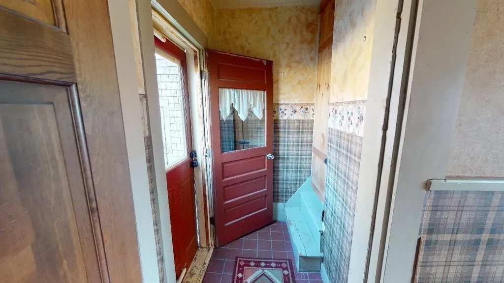 39 Franklin Street Calais ME 04619