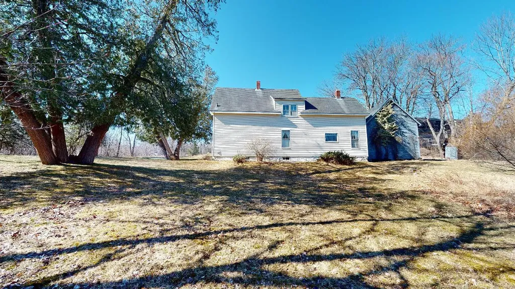 39 Franklin Street Calais ME 04619