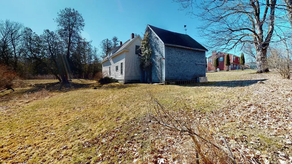 39 Franklin Street Calais ME 04619
