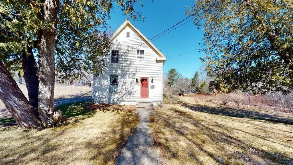 39 Franklin Street Calais ME 04619