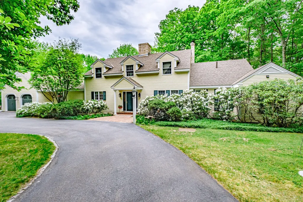 91 Kelsey Ridge Road Freeport ME 04032