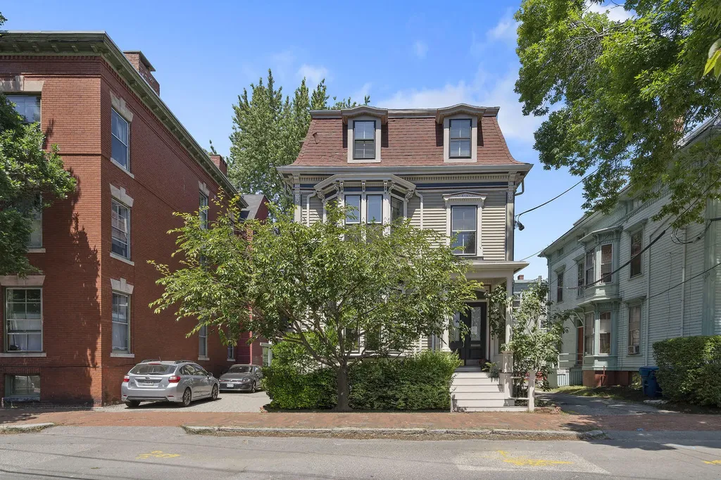 301 Spring Street Portland ME 04102