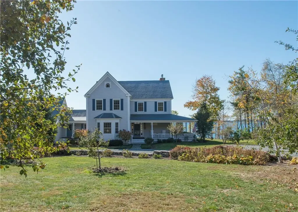 516 Reach Road Sedgwick ME 04673