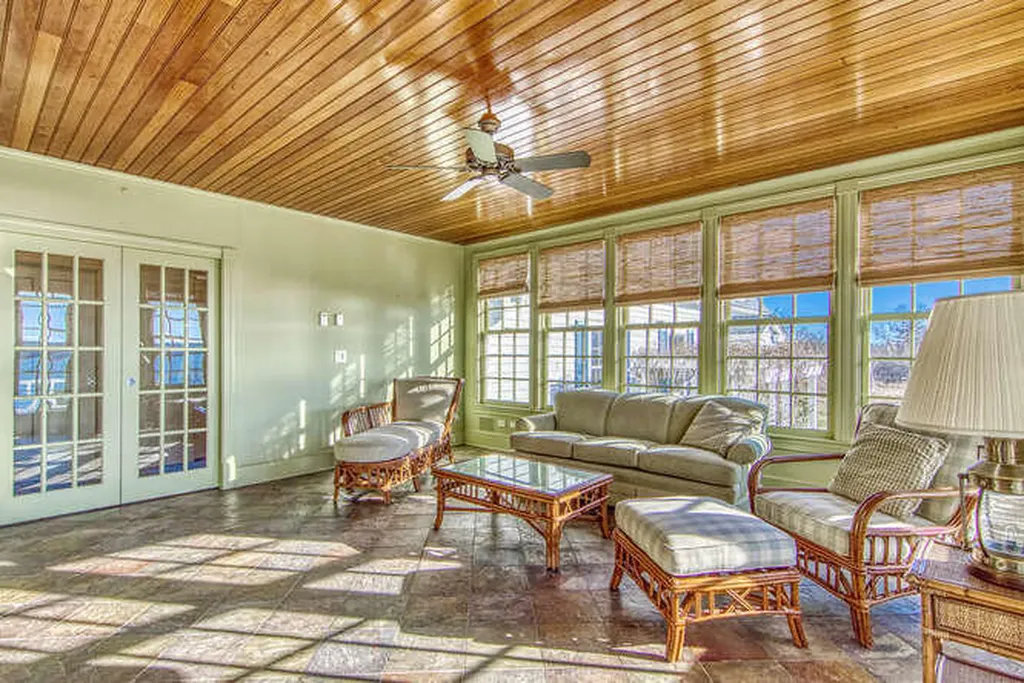 516 Reach Road Sedgwick ME 04673