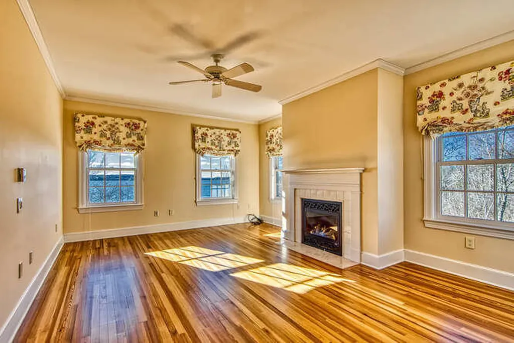 516 Reach Road Sedgwick ME 04673