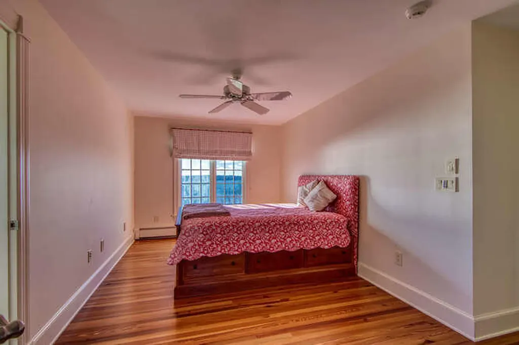 516 Reach Road Sedgwick ME 04673