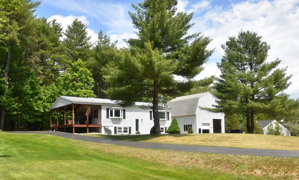 76 W Gray Road Gray ME 04039