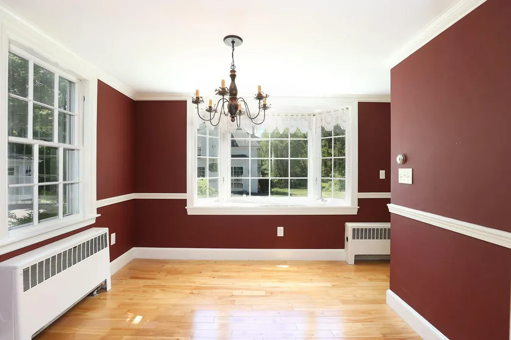 35 Pleasant Street Kennebunk ME 04043
