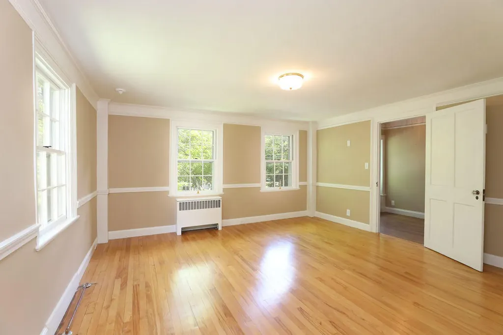 35 Pleasant Street Kennebunk ME 04043