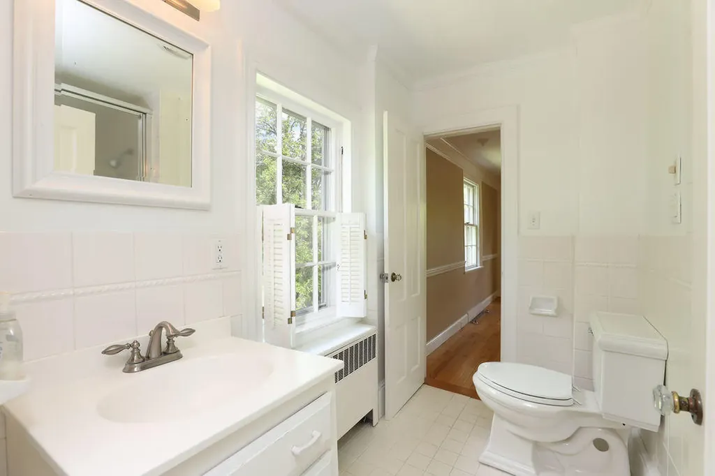 35 Pleasant Street Kennebunk ME 04043