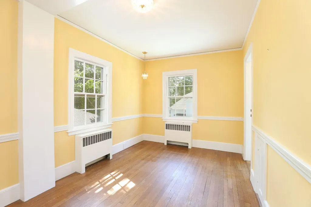 35 Pleasant Street Kennebunk ME 04043