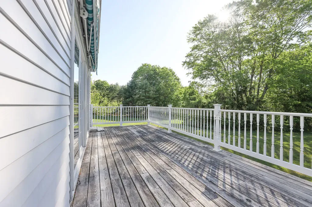 35 Pleasant Street Kennebunk ME 04043