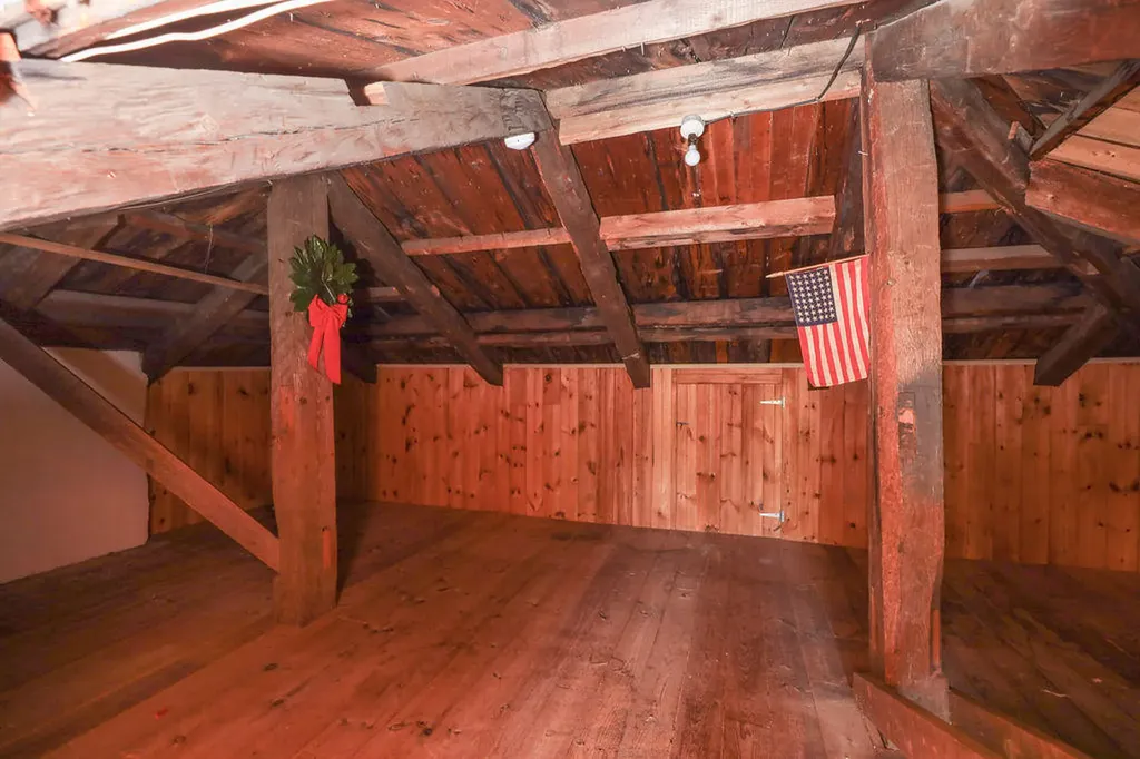 35 Pleasant Street Kennebunk ME 04043