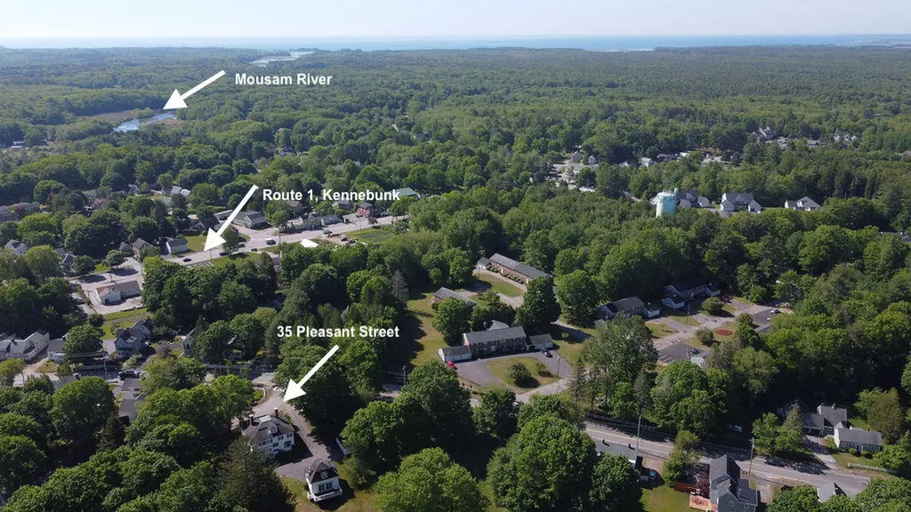 35 Pleasant Street Kennebunk ME 04043