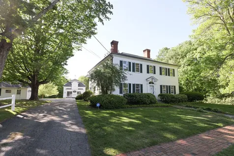 35 Pleasant Street Kennebunk ME 04043