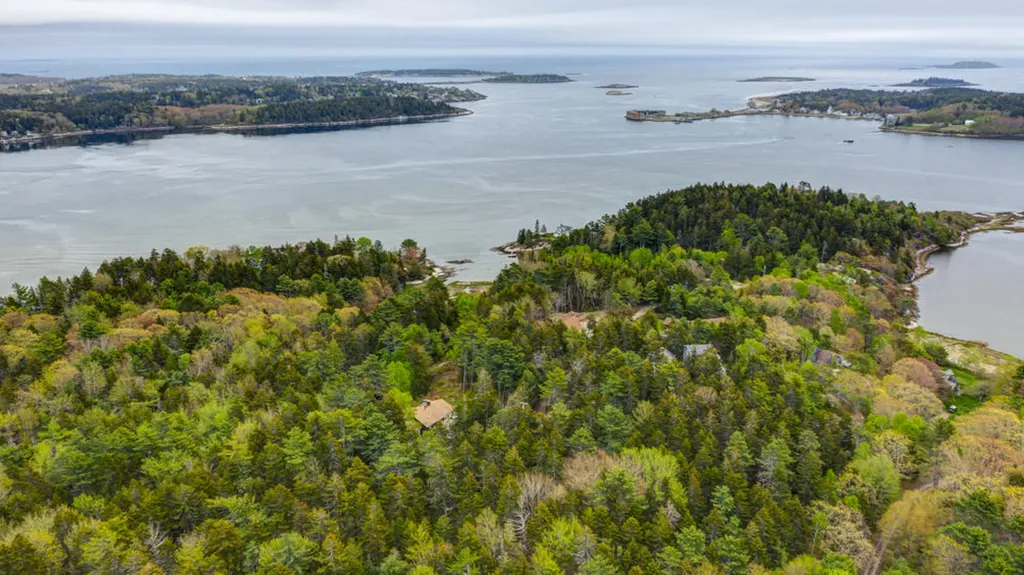 42 Atkins Bay Drive Phippsburg ME 04562
