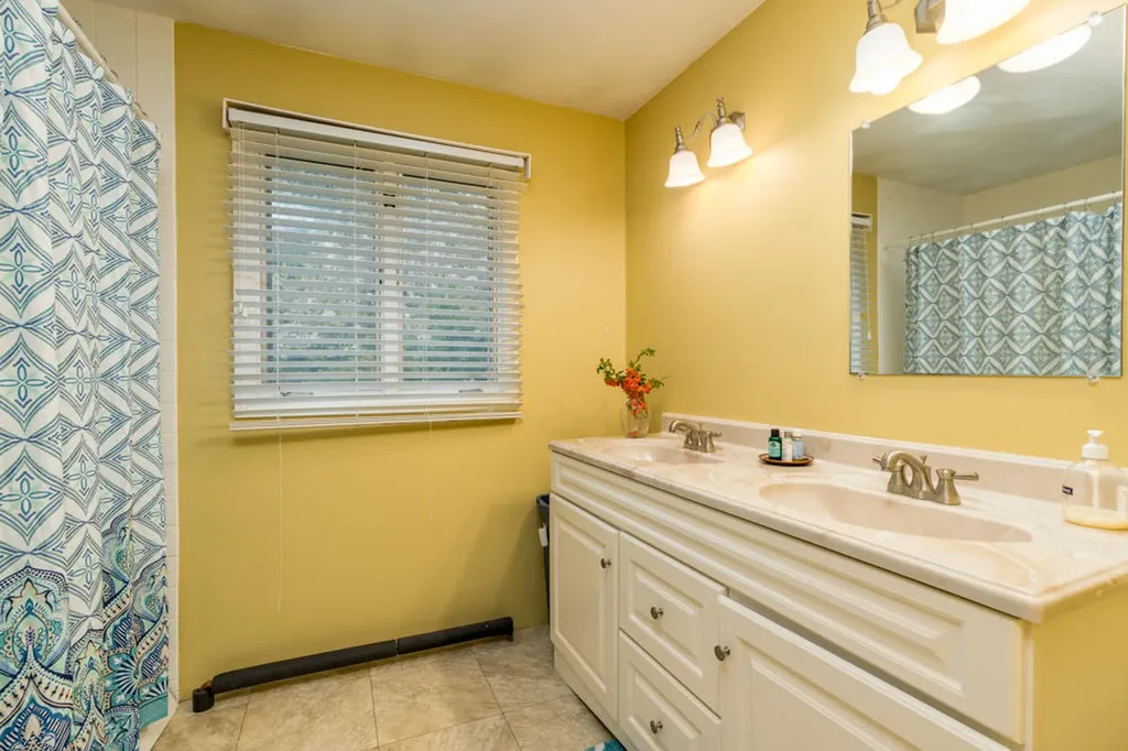 42 Atkins Bay Drive Phippsburg ME 04562