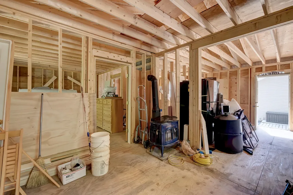 353 North Bend Road Surry ME 04684