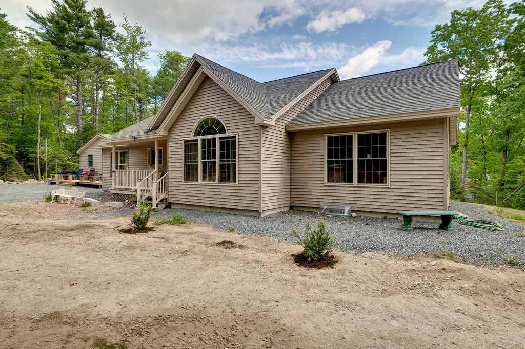 353 North Bend Road Surry ME 04684