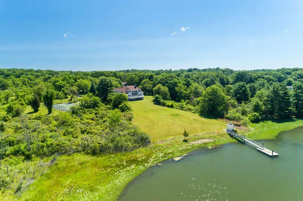 6 Spencers Way Kittery ME 03904