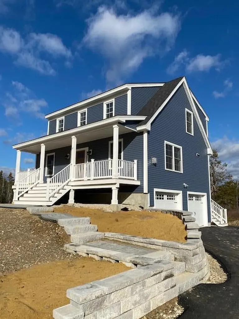 47 Huntington Way Kittery ME 03904