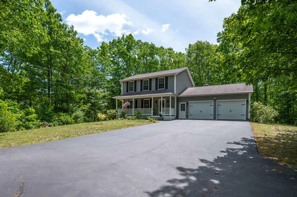 10 Theriault Street Sanford ME 04073