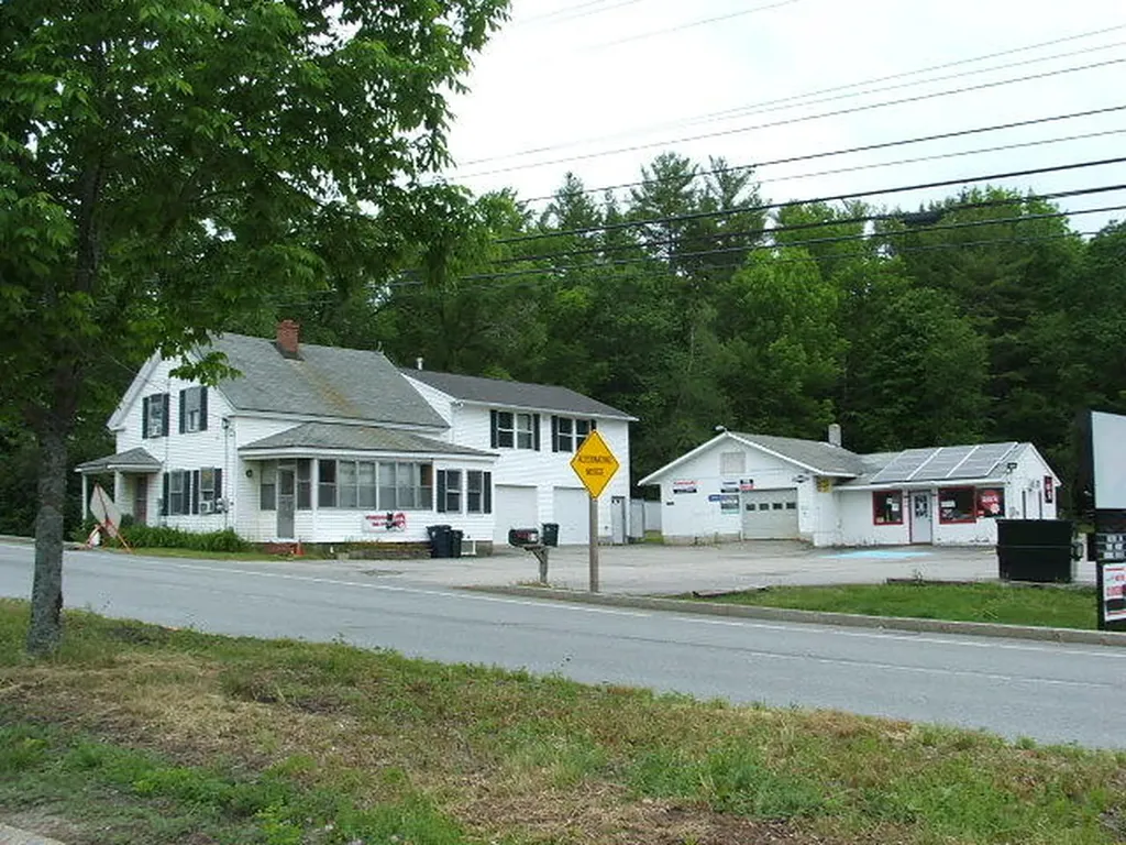 584 Alfred Street Biddeford ME 04005