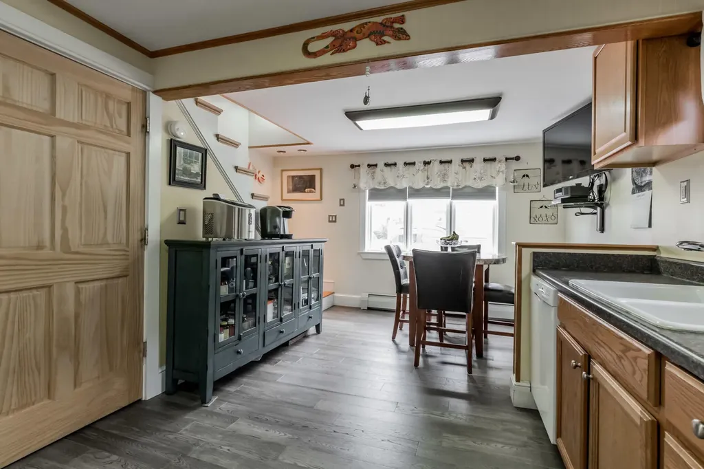 5 Railroad Avenue Rockland ME 04841