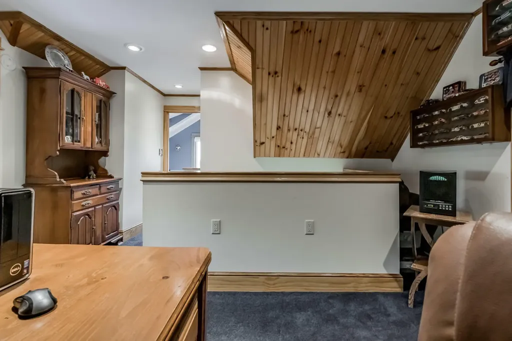 5 Railroad Avenue Rockland ME 04841