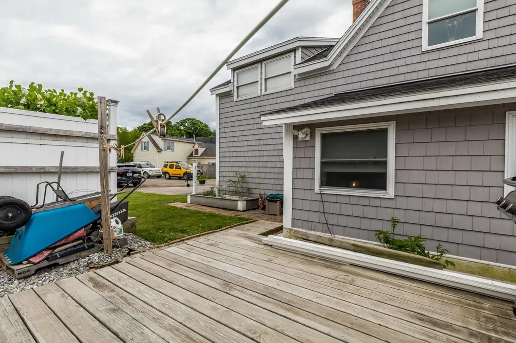 5 Railroad Avenue Rockland ME 04841