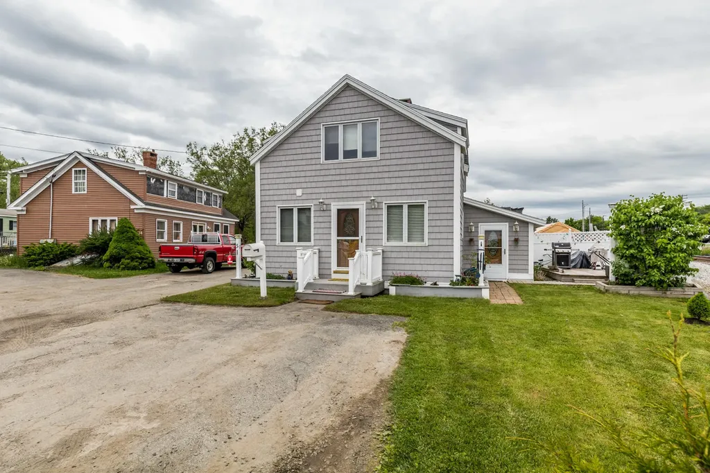 5 Railroad Avenue Rockland ME 04841