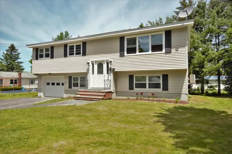 267 Howard Street Bangor ME 04401