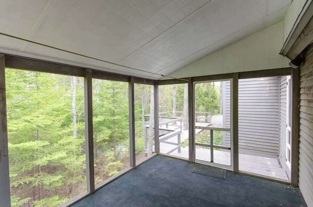 392 Surry Road Ellsworth ME 04605