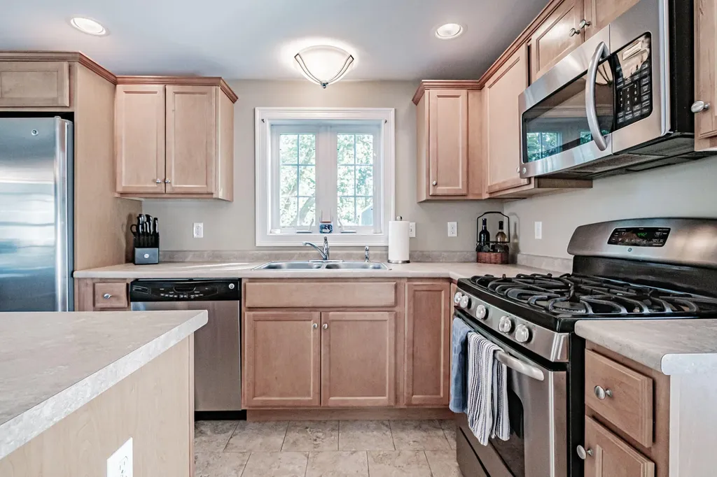 25 Everett Street Westbrook ME 04092