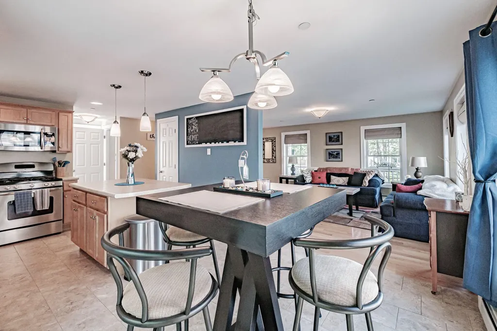 25 Everett Street Westbrook ME 04092
