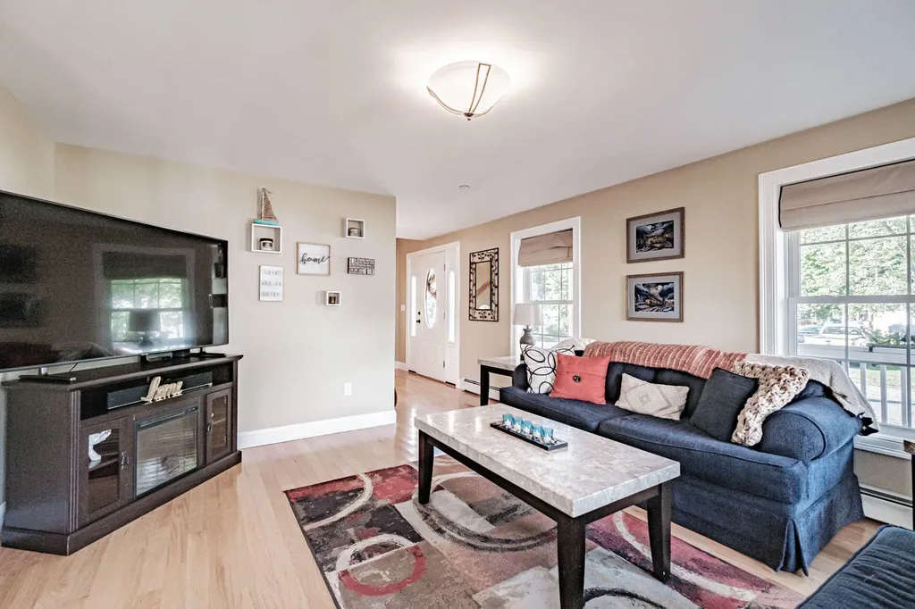 25 Everett Street Westbrook ME 04092