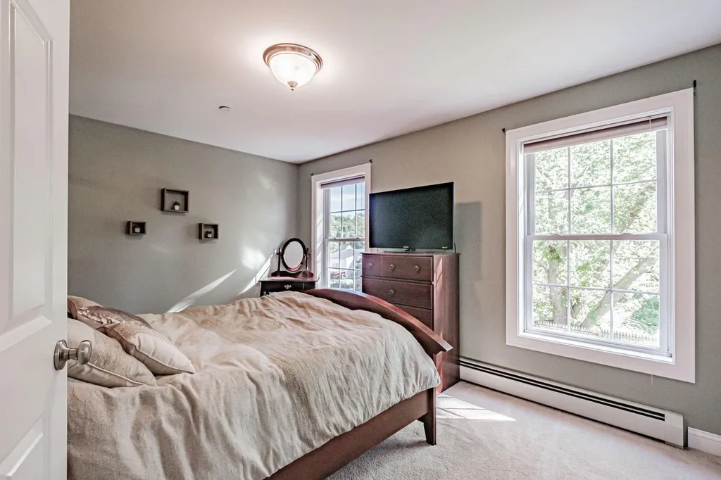 25 Everett Street Westbrook ME 04092