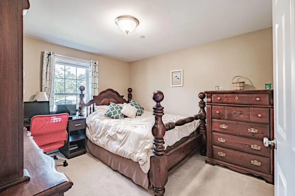 25 Everett Street Westbrook ME 04092