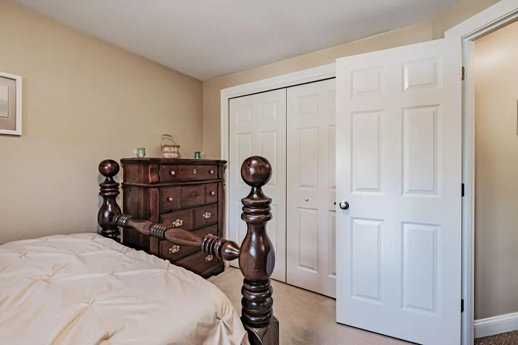 25 Everett Street Westbrook ME 04092