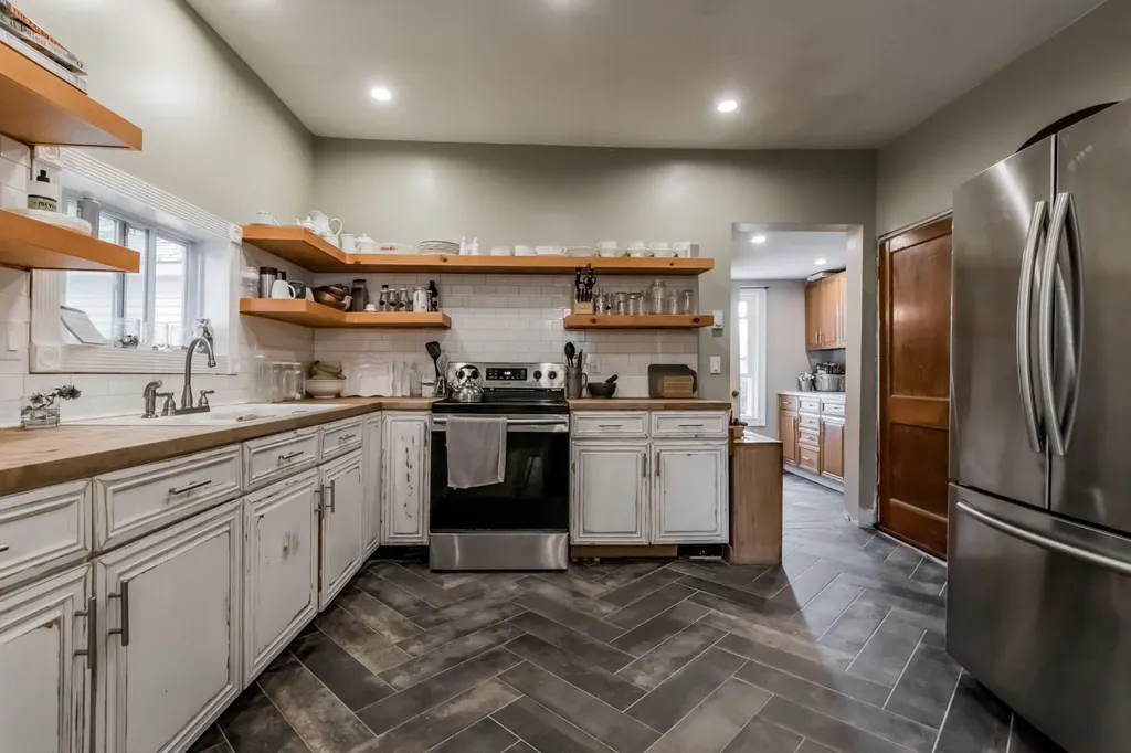 98 Cedar Street Rockland ME 04841