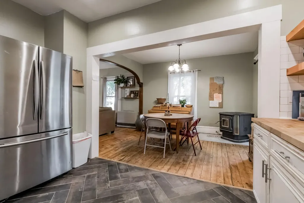 98 Cedar Street Rockland ME 04841