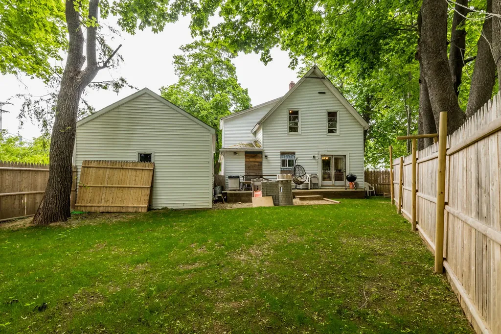 98 Cedar Street Rockland ME 04841