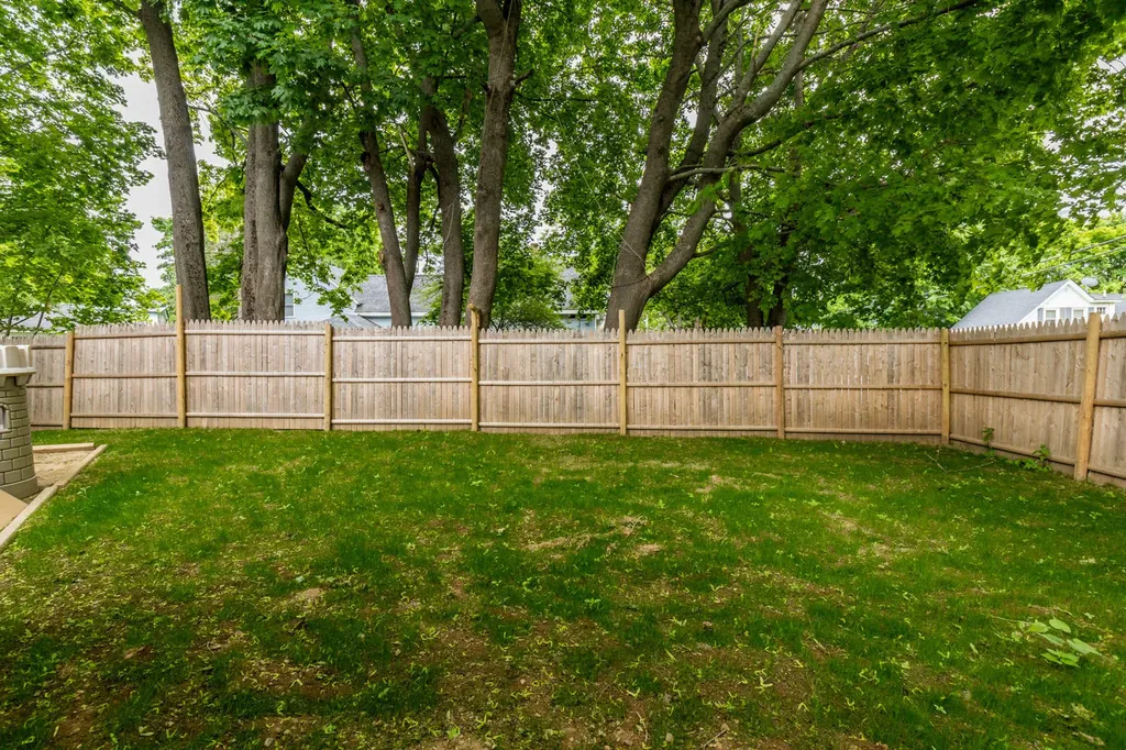 98 Cedar Street Rockland ME 04841