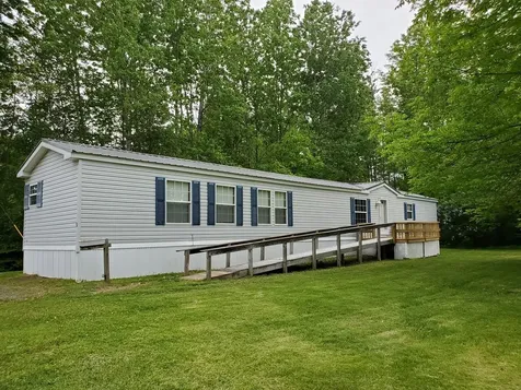5 North Greenridge Heights Oakland ME 04963